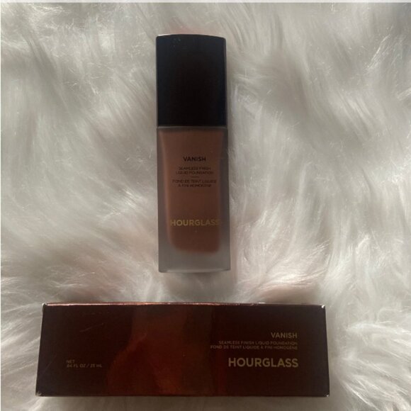 Hourglass Vanish Seamless‎ Finish Liquid Foundation In Shade Espresso - Picture 1 of 5
